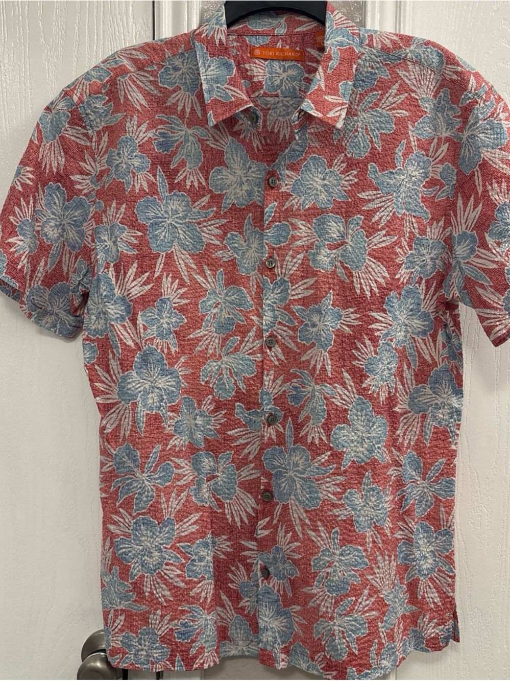 Tori Richard Red Floral Short-Sleeve Button-Down with Blue Flowers